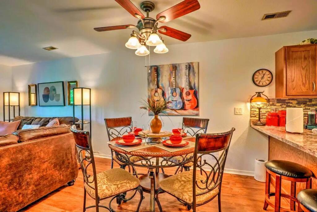 Experience Euphoria At Branson'S Fall Creek Condo Exterior foto